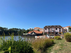 Côté Lac studio 4pers avec terrasse vue sur le lac et parc aquatique gratuit